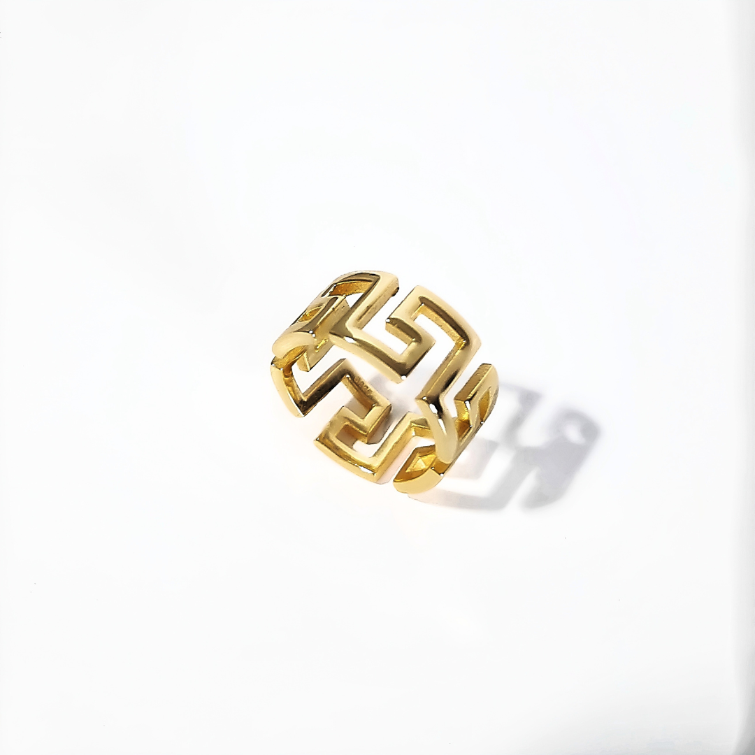 Meander Ring